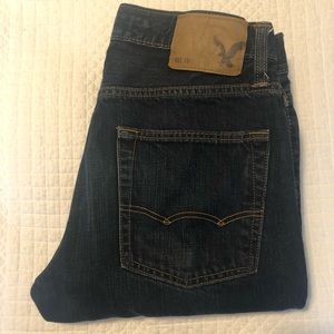 American Eagle Slim Straight Jeans